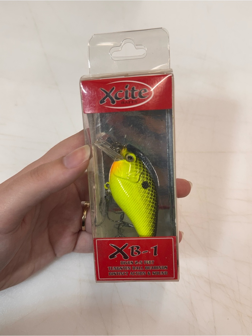 Xcite XB-1 Chartreuse Black Back Shallow Diver Crank Bait Fishing Lure